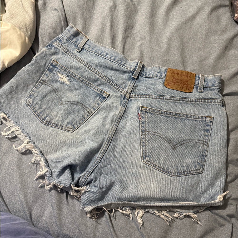 Levi 560 loose fit shorts